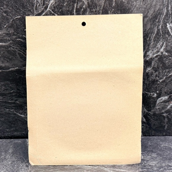 Vintage Letter Holder with Ring-A-Date Calendar - Picture 5 of 12